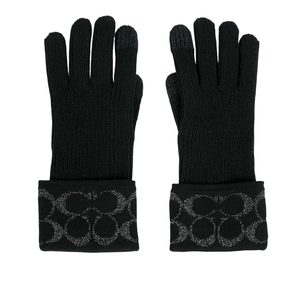  Gloves