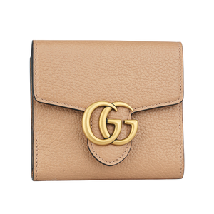 GUCCI Marmont 金色標誌粒紋皮革釦式二折短夾/裸粉色