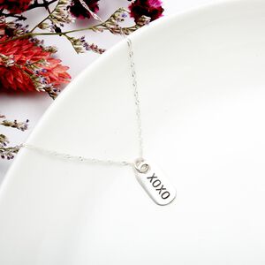 【Angel & Me】擁抱親吻 XOXO 刻字 s925 純銀項鍊 生日 週年 畢業 情人節 聖誕節 禮物