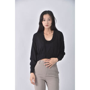 (M) 綁帶 、落肩黑色長袖上衣二手衣,  (M) 綁帶 、落肩黑色長袖上衣二手衣