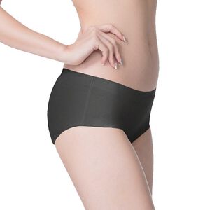 【K's凱恩絲】舒適質感亮面素色內褲-S62款黑色