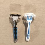 [熊好貼國際]刮鬍刀架 專利設計 隨手可掛 精巧不佔空間 凹凸紋路牆面皆可（超黏貼）無痕掛勾 掛鈎 不留痕 刮鬍刀, , large