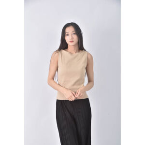 (S) uniqlo背心杏色上衣二手衣