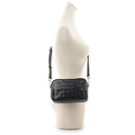 BOTTEGA VENETA Intrecciato 小牛皮編織迷你相機包/黑色, , large