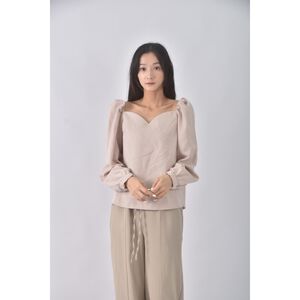 (S) double coco j韓牌低胸杏色長袖上衣二手衣
