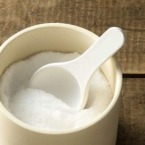 diatomaceous-earth-spoon