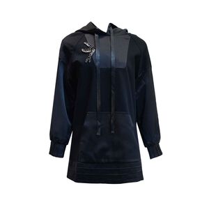 TOORDER黑色連帽雙材質拼接胸綴飾連帽上衣