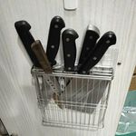 [熊好貼國際]菜刀架 台灣製造304不鏽鋼 無痕掛勾黏貼式掛架 粗糙牆面可貼 壁掛菜刀架 黏貼式刀具架 菜刀收納架, , large