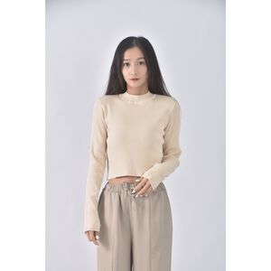 (S) united tokyo質感坑紋杏色長袖上衣二手衣
