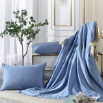 【Betrise貝翠絲】輕舞藍 | C量能系列 60支100%純天絲光淬石墨烯鋪棉涼被/四季被5X6.5尺一入(加碼贈同款枕套X2), 輕舞藍, large