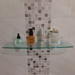 [熊好貼國際]長壓克力平台架置物架(特價）免運 粗糙紋路牆面(超黏貼)可貼 無痕掛勾 掛鉤 浴室平台 舒適家舒適你家, , large