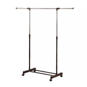 Single pole telescopic clothes hanger