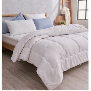 100 Australian Pure Wool Quilt