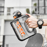 【TKK】美國進口Tritan邁噸系列 手提+背帶 直飲+吸管大容量 運動水壺1000ML(附背帶)-火山黑, , large