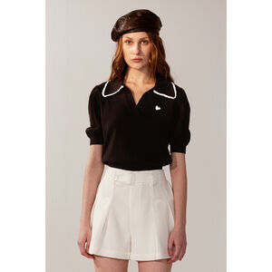 AVVJOY滾邊翻領針織短袖短版版型拉伸整體比例大翻領結合飾條設計可愛動人加入環保莫代爾材質更親膚透氣不悶熱