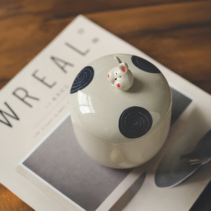 forest-animal-soup-pot