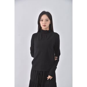 (M) fashion magic質感棉質高領黑色長袖上衣二手衣