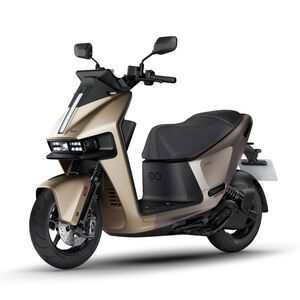 Gogoro Pulse Starwalker