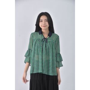 (S) moma綠色長袖上衣二手衣