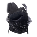 ISSEY MIYAKE BAO BAO PRISM 7X7 亮面手提包/黑色, , large