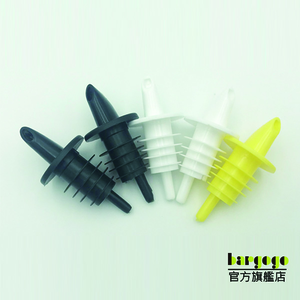 Plastic Pourer