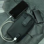 【Niche 樂奇】皮革USB充電手機袋 N-19807 (附肩背帶), , large