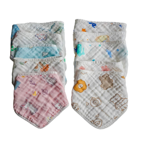 [凱美棉業] 8入組 男女款隨機出色 六層紗三角口水巾 純棉雙按扣口水巾/吃飯巾 強力吸水 透氣好用