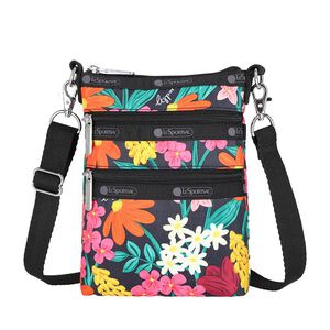 LeSportsac 3 ZIP CROSSBODY 三層拉鍊斜背包 - 繽紛花園