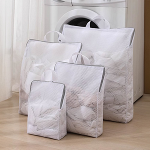 portable-3d-laundry-bag