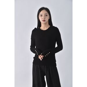 (S) zara素色黑色長袖上衣二手衣