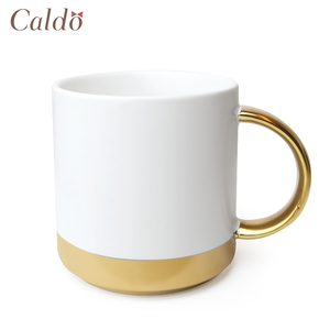 Matte gold handle mug  -  L-LAM226WH