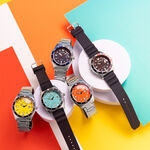CITIZEN 星辰 光動能潮男時尚大三針手錶-橘 AW1760-81X, , large