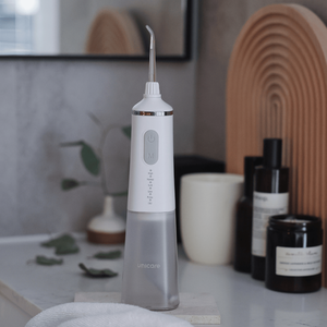 [unicare®]USB充電攜帶型高效電動沖牙機