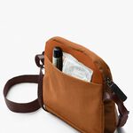 Bellroy 城市斜背包 側背包 小包 收納隔層-青銅棕, , large