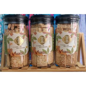 方塊酥 全麥 方塊酥  手工 製作 餅乾 年貨 茶點 下午茶 點心 台灣 名產 快速出貨【周周生活】