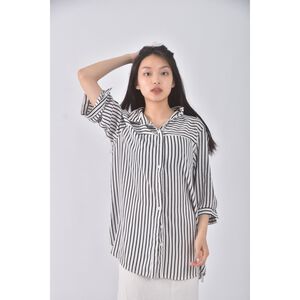 (L) living條紋白色短袖上衣二手衣