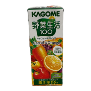 Carrot and orange vegetable fruit juice