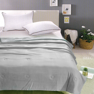 🛏️蓋上秒入眠！大豆蛋白＋涼感絲＝夏夜救星【Carolan 素面涼感大豆纖維涼被】夏日首選，輕柔透氣×涼感升級！星辰灰