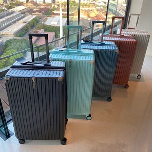 ~雪黛屋~ROYAL 28吋行李箱ABS+PC加大固定海關鎖360度飛機旋轉耐摔磨損檢測LW002