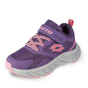 Childrens sports shoes