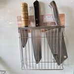 [熊好貼國際]菜刀架 台灣製造304不鏽鋼 無痕掛勾黏貼式掛架 粗糙牆面可貼 壁掛菜刀架 黏貼式刀具架 菜刀收納架, , large