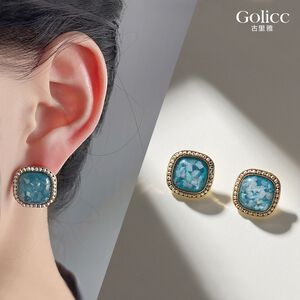 【Gulicc】古莉可 耳環 復古淡藍琥珀貝殼碎片耳環