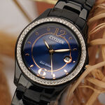 CITIZEN 星辰 光動能水晶奢華女錶-藍x黑 FE1255-84L, , large