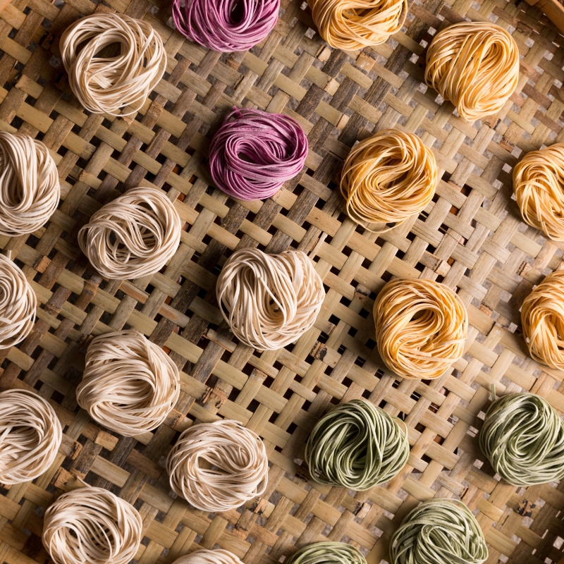  Handmade Sun-Dried Vegetable Noodles (Canned) – 7 Flavors: Tomato, Butterfly Pea, Pumpkin, Original, Dragon Fruit, Spinach, Goji Berry – No Preservatives, , large
