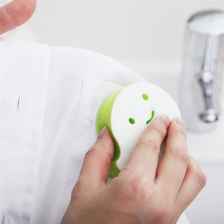 2 cute laundry brushes, , large