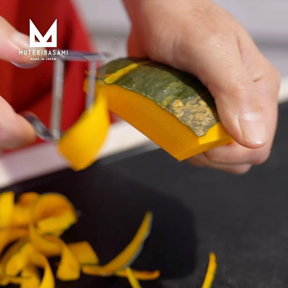 【日本協和工業】日本製不鏽鋼料理凹凸型削皮刀(智慧型削皮器/MUTEKIBASAMI系列), , large