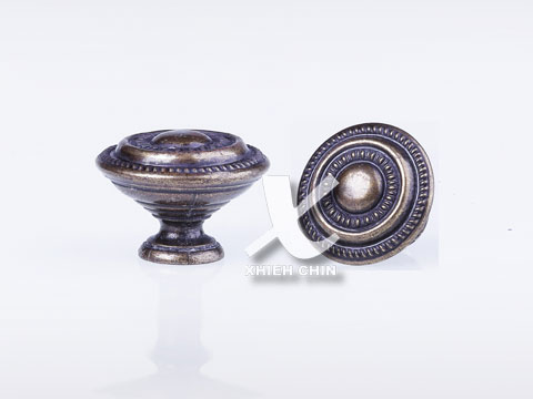 Zinc knob