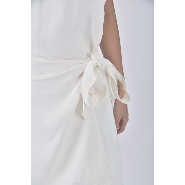 (M) 【金莎私服】chence質感無袖白色洋裝二手衣, , large