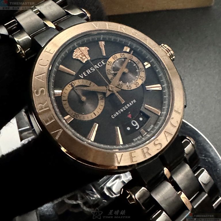 [星晴錶業]VERSACE手錶,46mm,VS11731黑色錶面古銅色錶殼黑金色精鋼錶帶款, , large