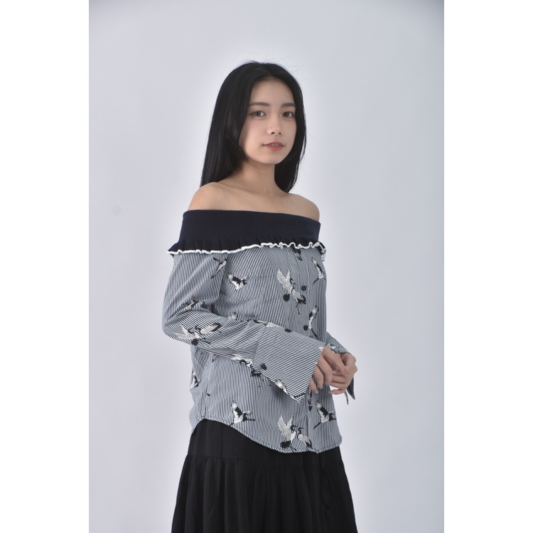 (S) moma質感藍色長袖上衣二手衣, , large